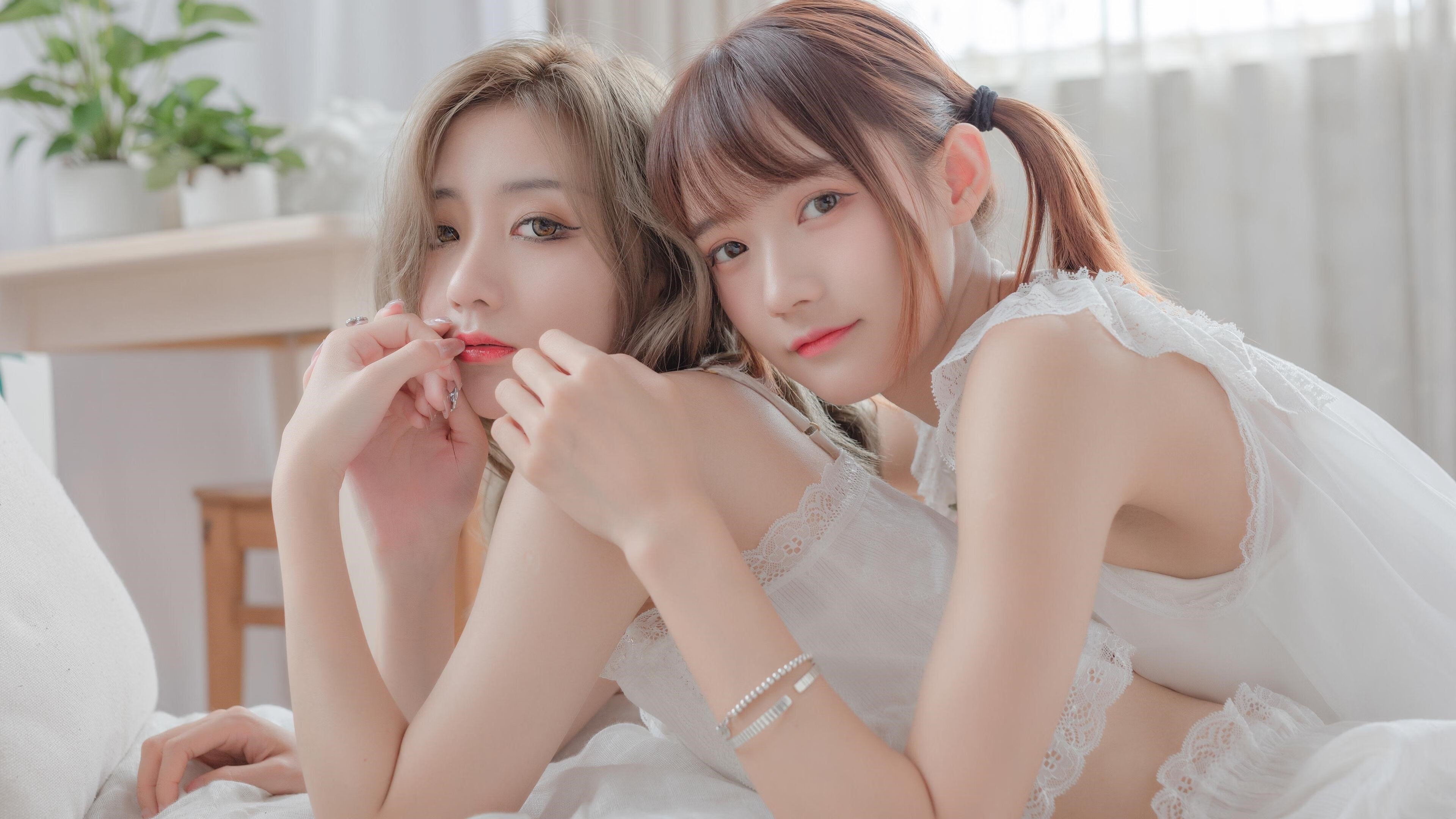 开云电竞-_星空下的露天瑜伽：平衡身心的天然良方_，星空下的露营有感